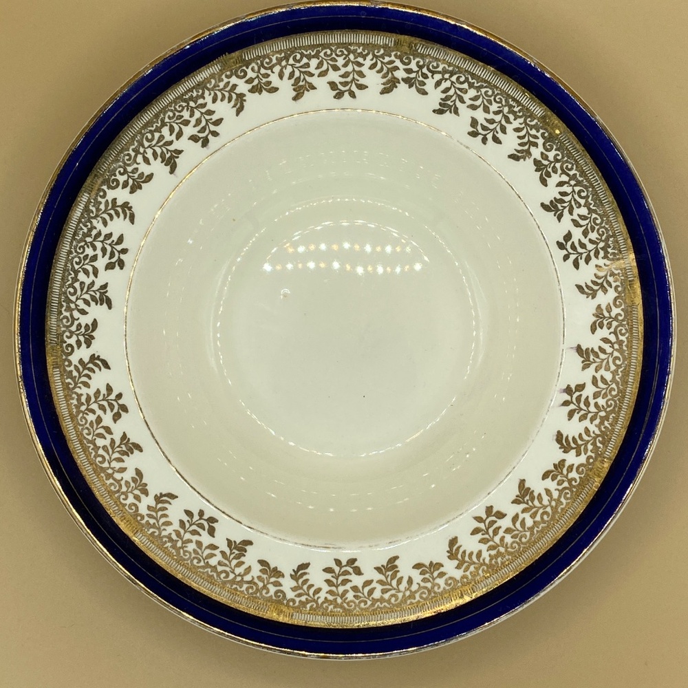 5x VTG Soup Bowls white bone chinA cobalt Band gold filigree rim Myott Royalty